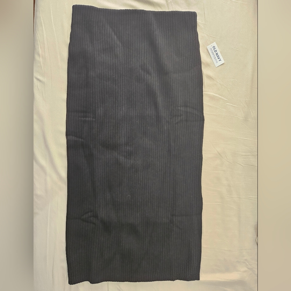 BRAND NEW Knitted Skirt